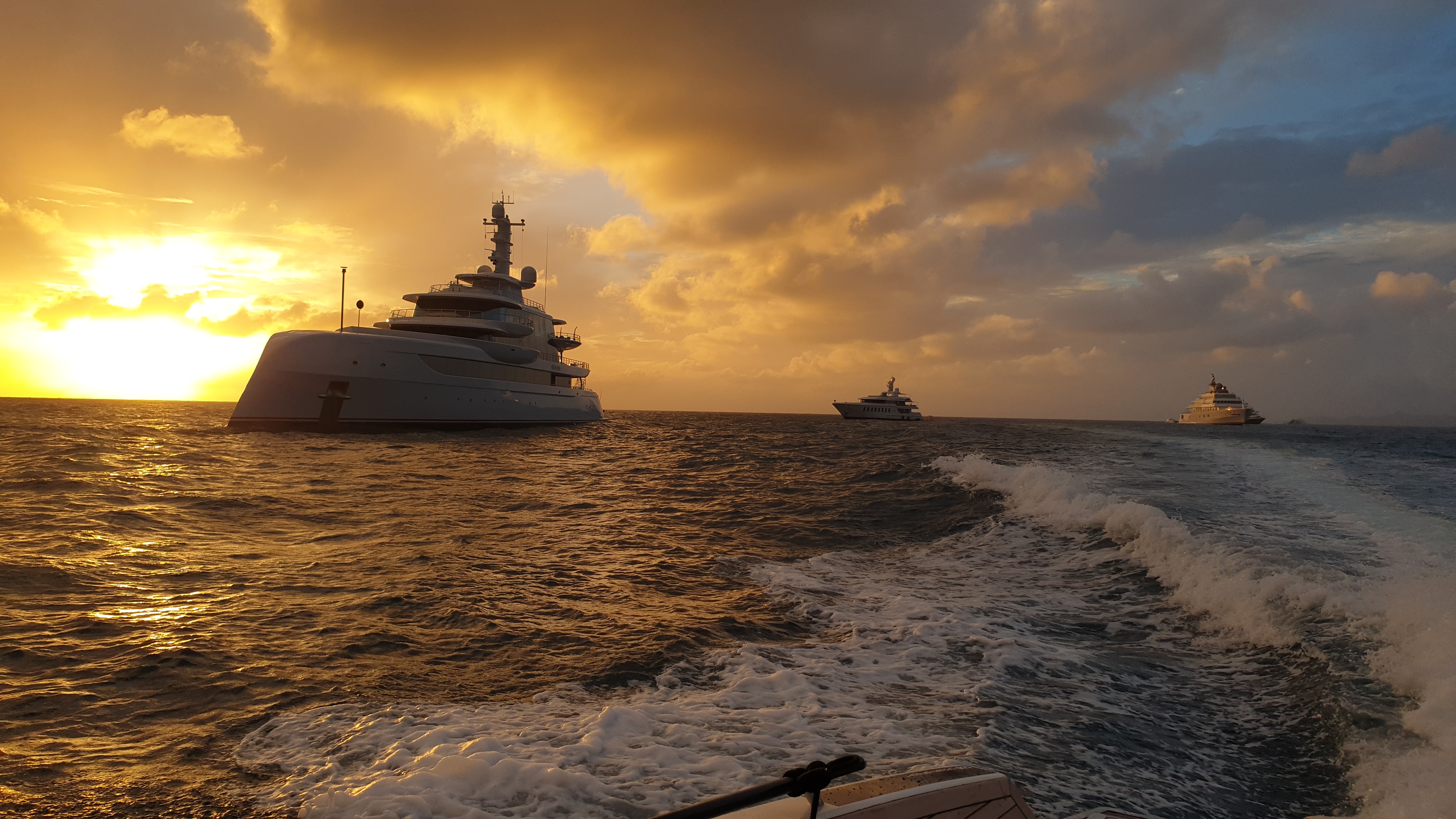 Hair & makeup on board — Caribbean yachts